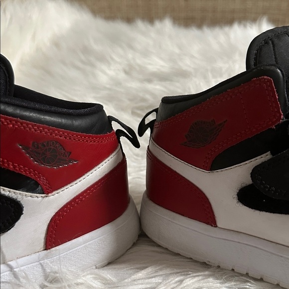 Jordan Sky Jordan 1 Td Black Anthracite Varsity Red White - BQ7197-016 Size-2Y - Picture 4 of 8